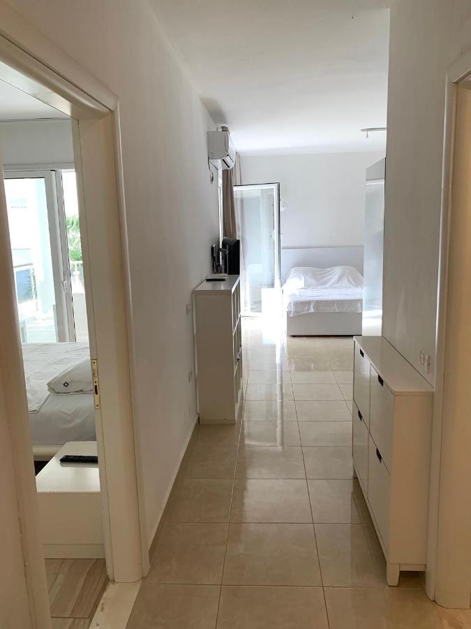 Loli Apartment Luxury White Residence Sarandë Exterior foto
